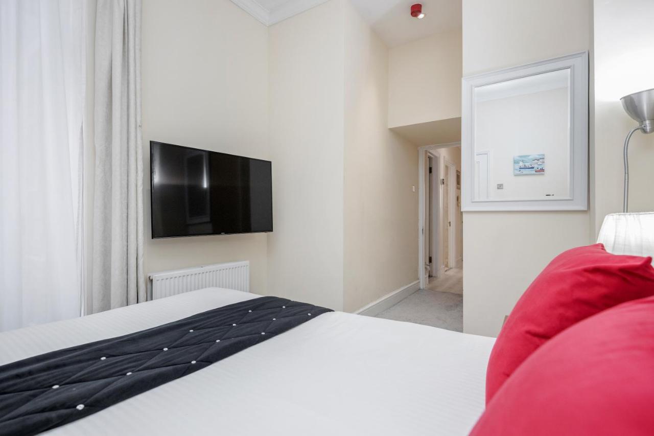 Oxford Street Homestay London Kültér fotó