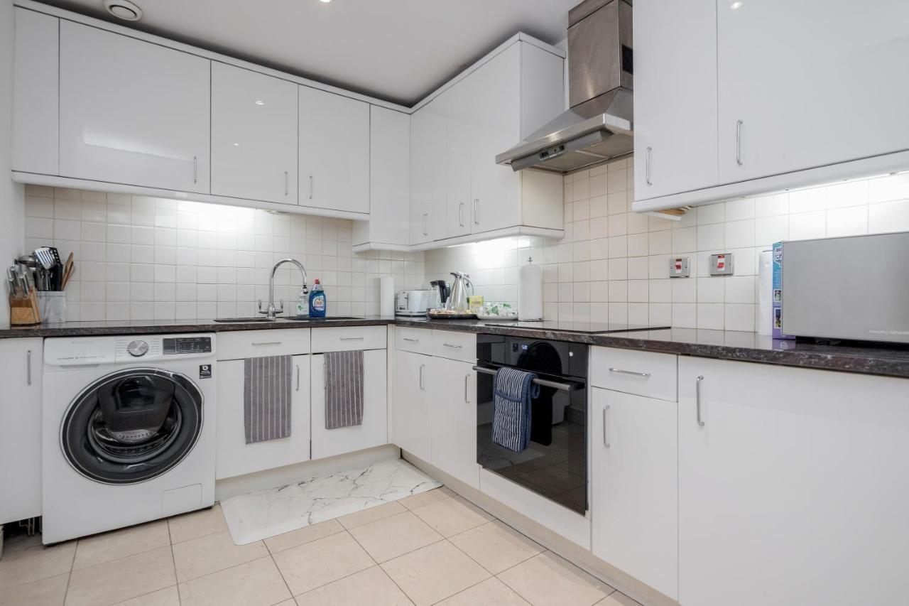 Oxford Street Homestay London Kültér fotó