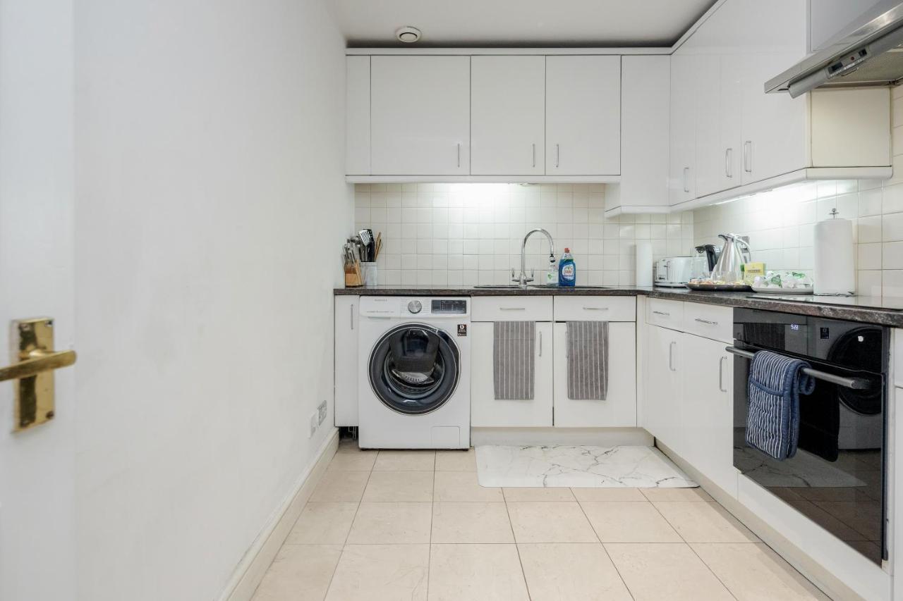 Oxford Street Homestay London Kültér fotó