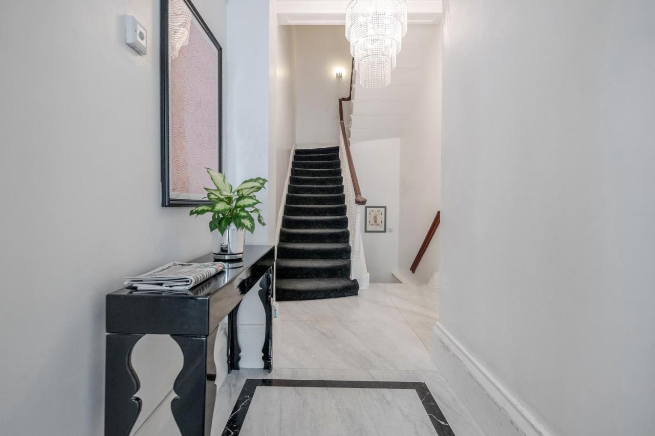 Oxford Street Homestay London Kültér fotó