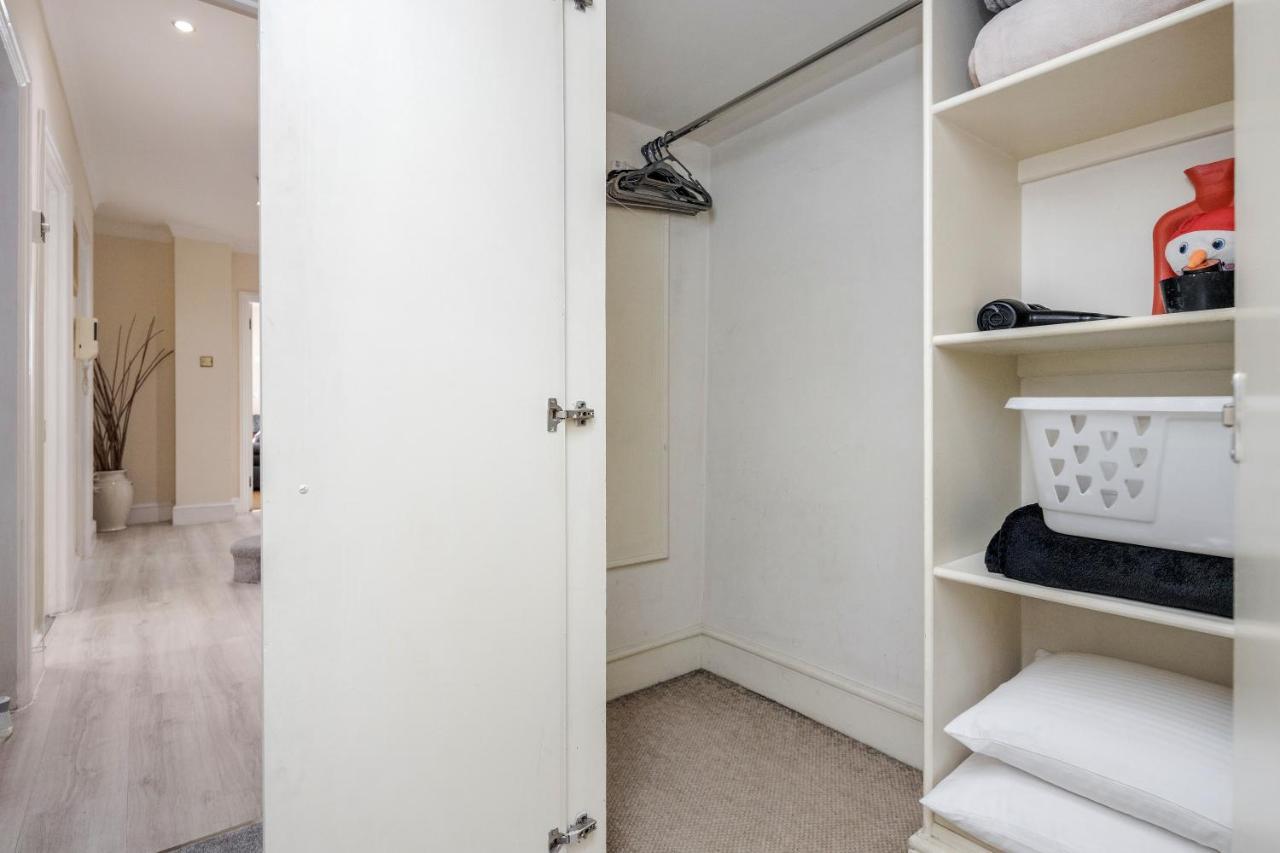 Oxford Street Homestay London Kültér fotó