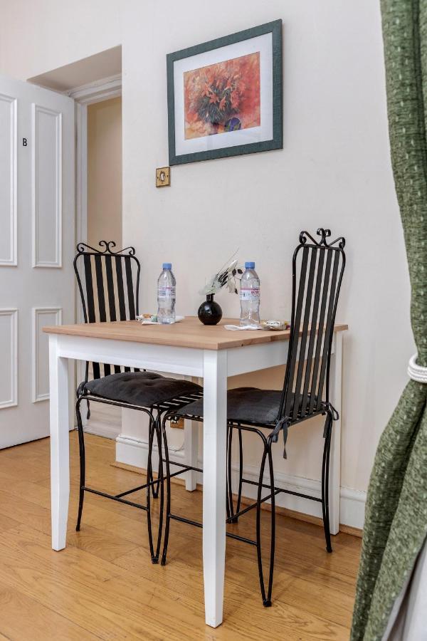 Oxford Street Homestay London Kültér fotó